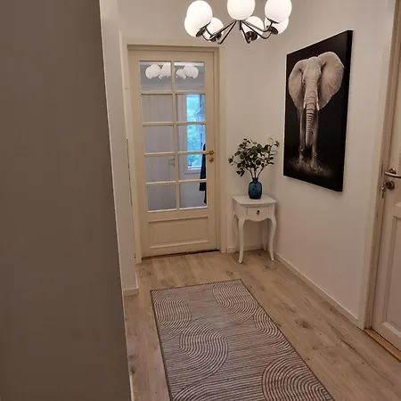 I Underetasje Eidsvag I Asane